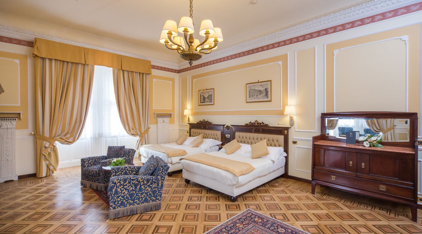 Grand Junior Suite | Grand Junior Suites