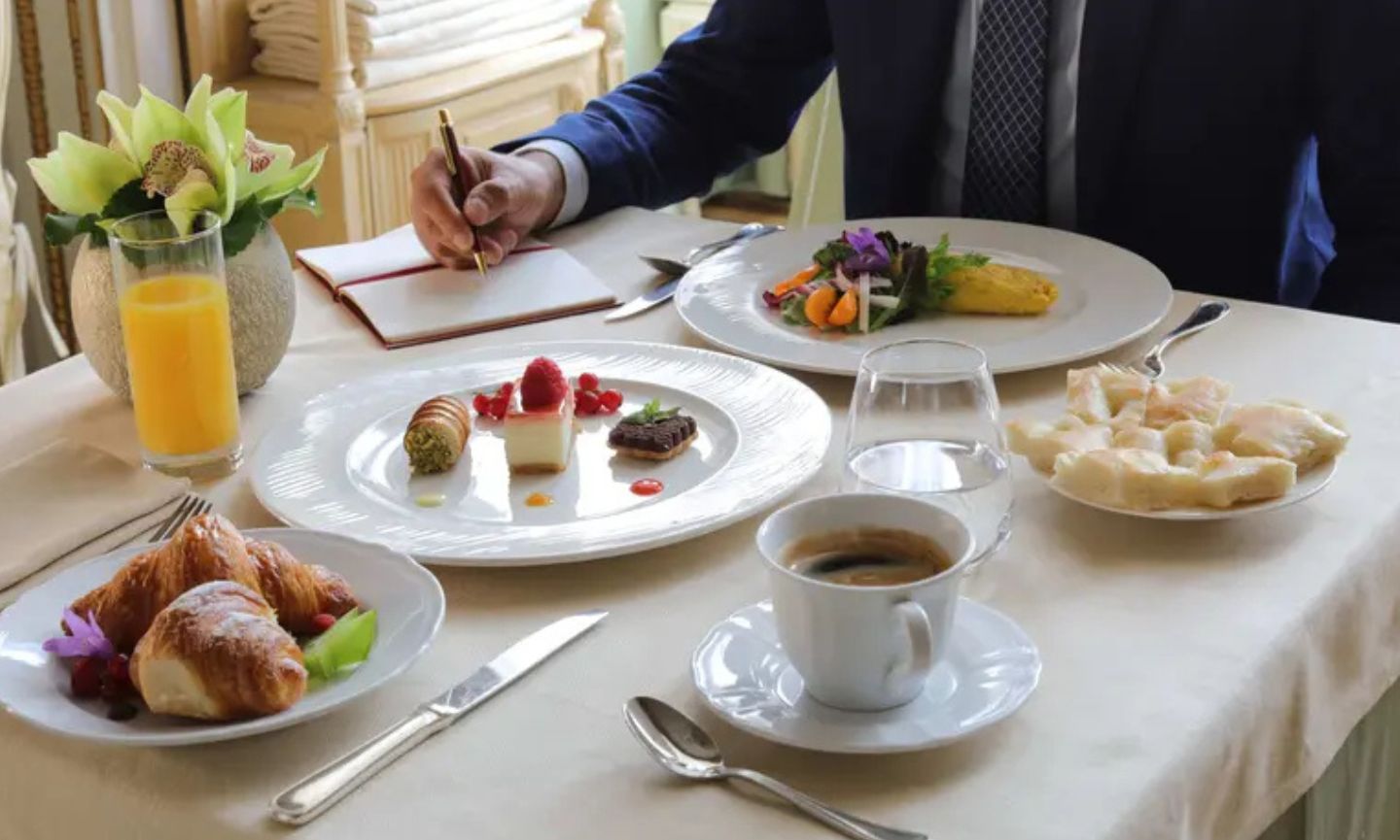 Colazione all'Hotel Bristol Palace