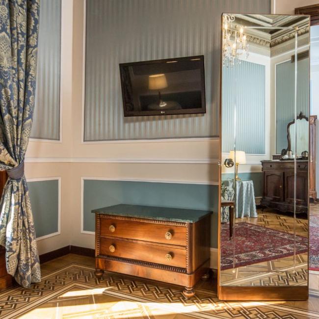 Suite | Suites