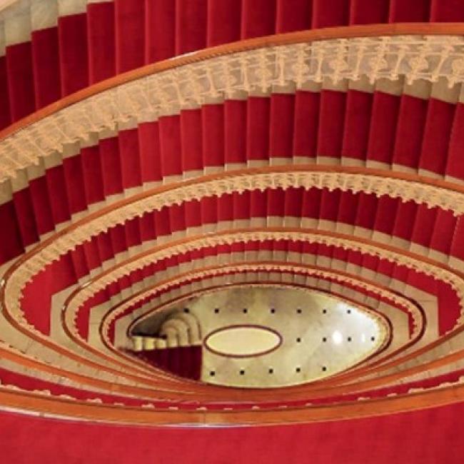Lo scalone del Bristol Palace | The staircase at the Bristol