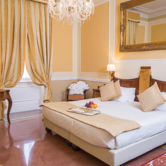 Una notte Deluxe | A Deluxe Night